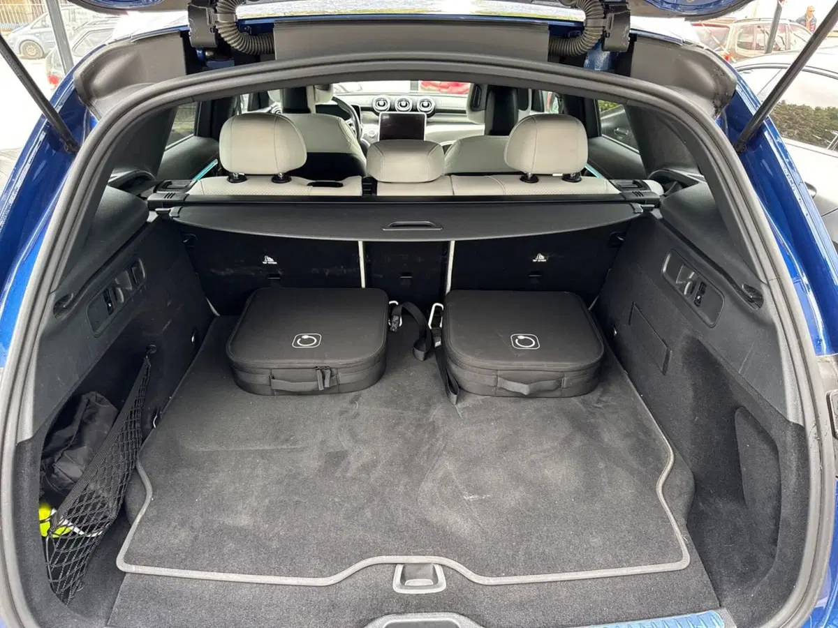 Mercedes-Benz GLC SUV usata a Lecce (8)