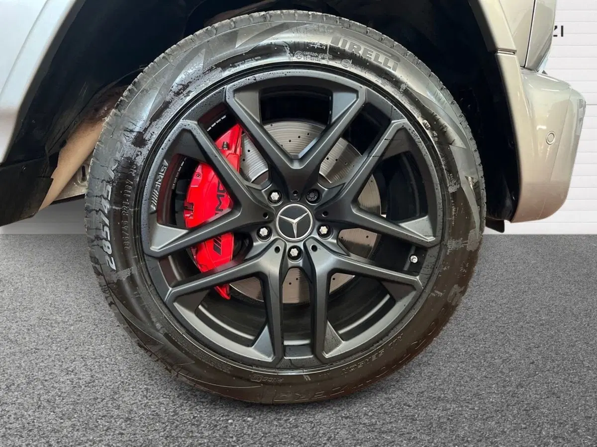 Mercedes-Benz Classe G usata a Bari (6)