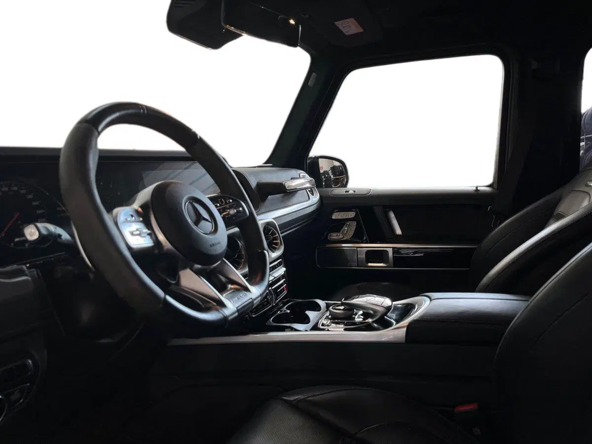 Mercedes-Benz Classe G usata a Bari (7)