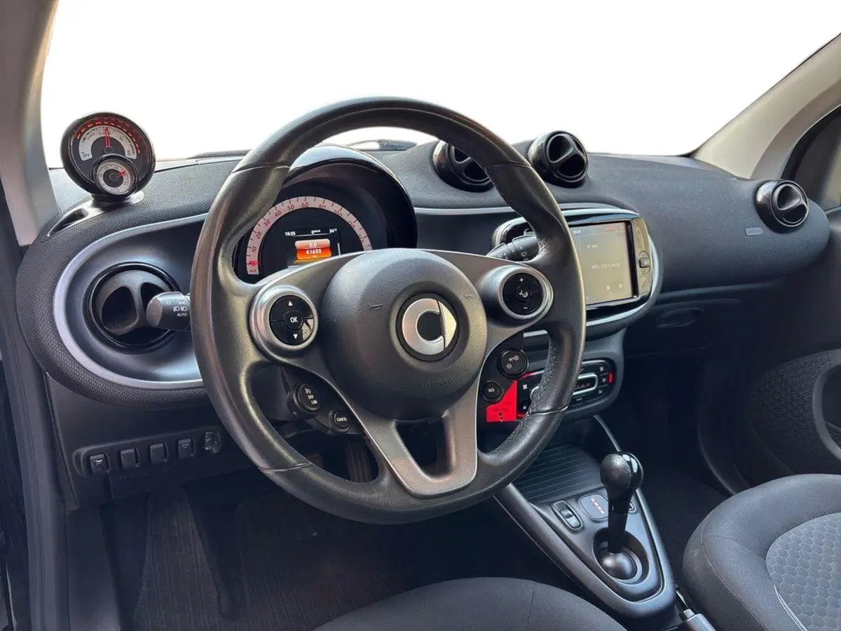 smart Fortwo usata a Pescara (8)