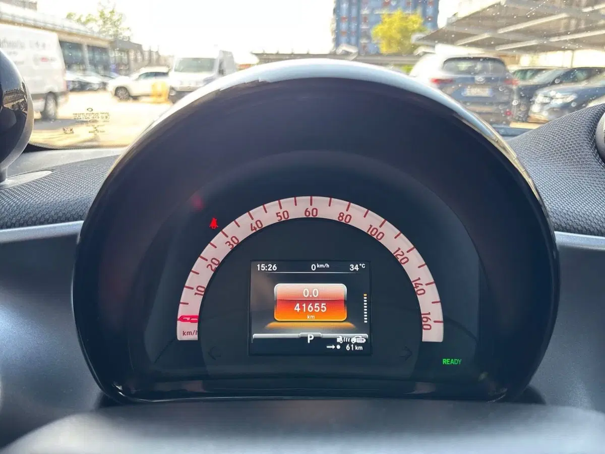 smart Fortwo usata a Pescara (9)