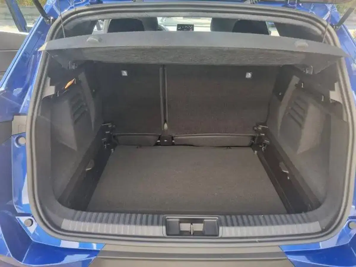 Mitsubishi Grandis nuova a Como (8)