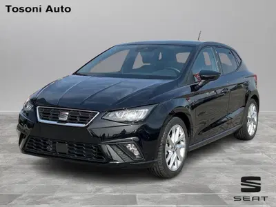 SEAT Ibiza 1.0 ecotsi FR 95cv del 2025 usata a Siena