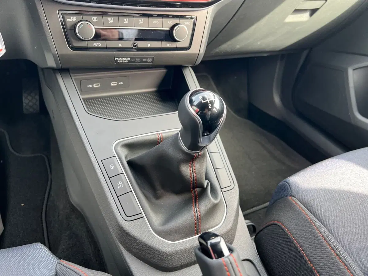SEAT Ibiza nuova a Arezzo (14)