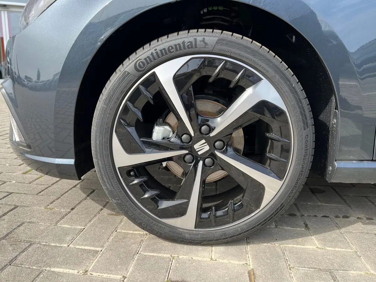 SEAT Ibiza nuova a Arezzo (19)