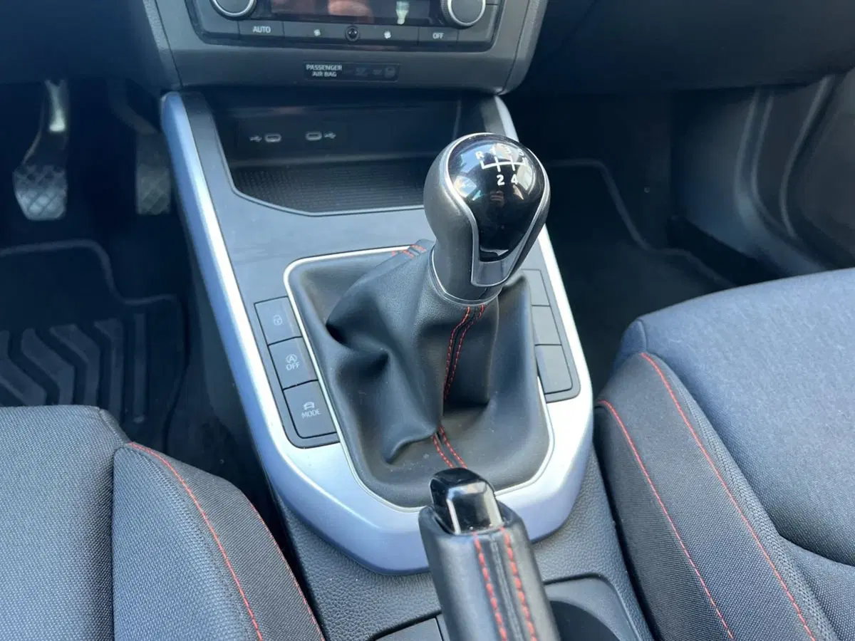 SEAT Arona usata a Siena (14)