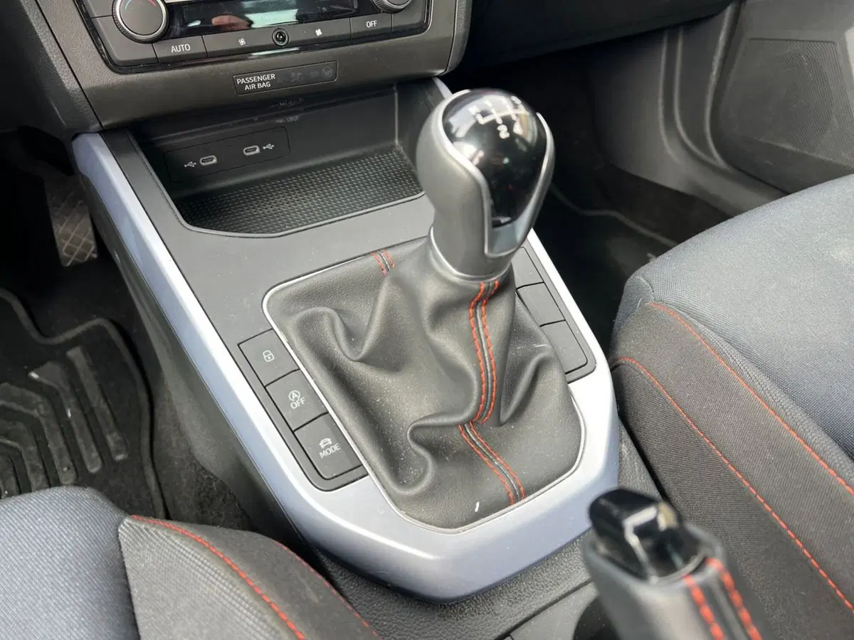 SEAT Arona usata a Siena (14)
