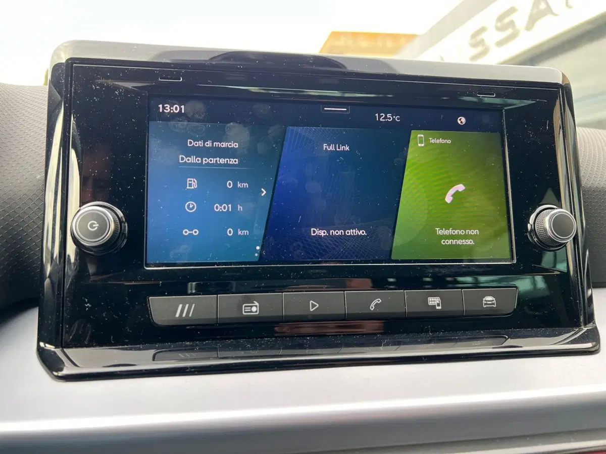 SEAT Arona usata a Siena (16)