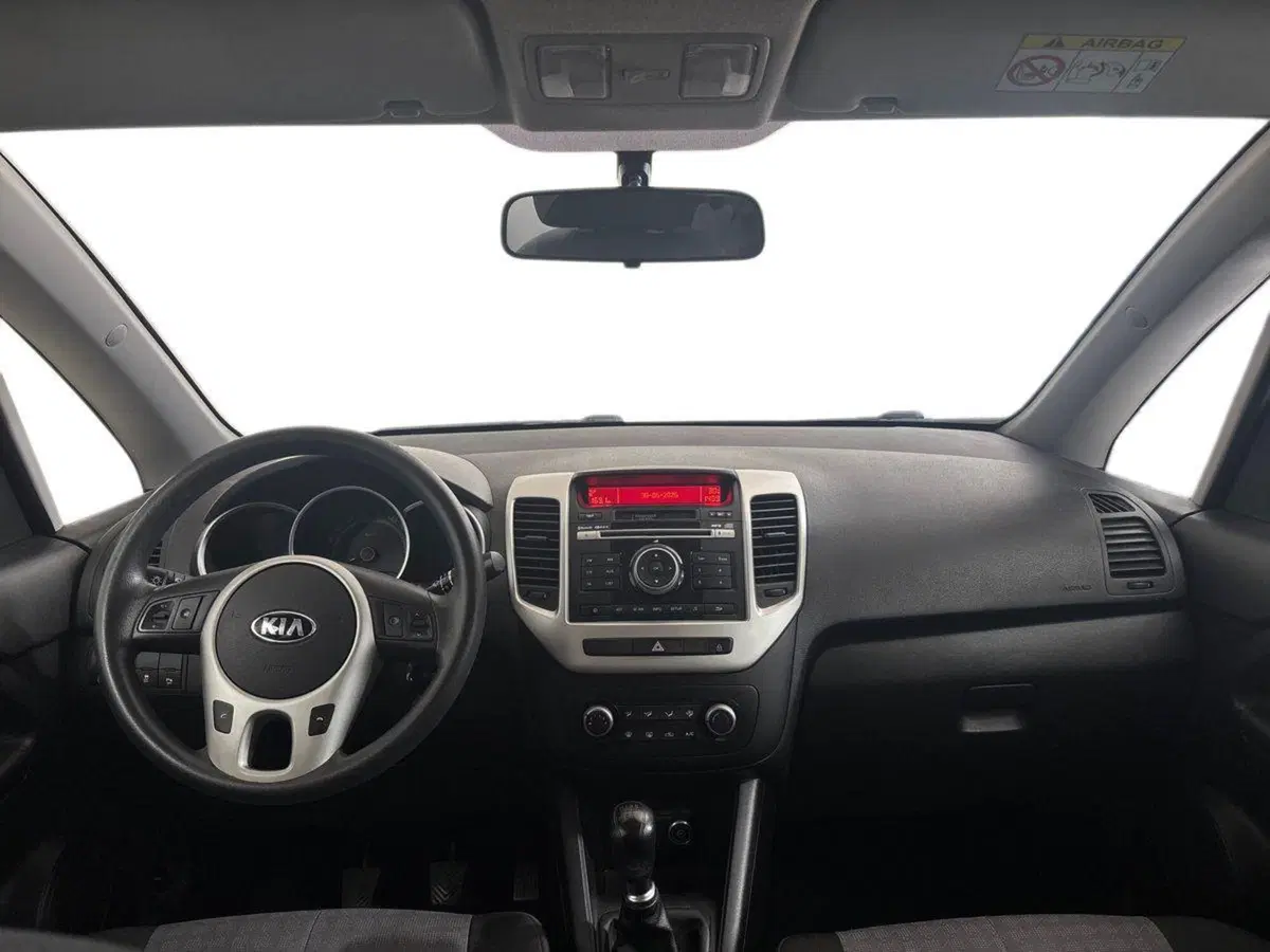 Kia Venga usata a Torino (8)