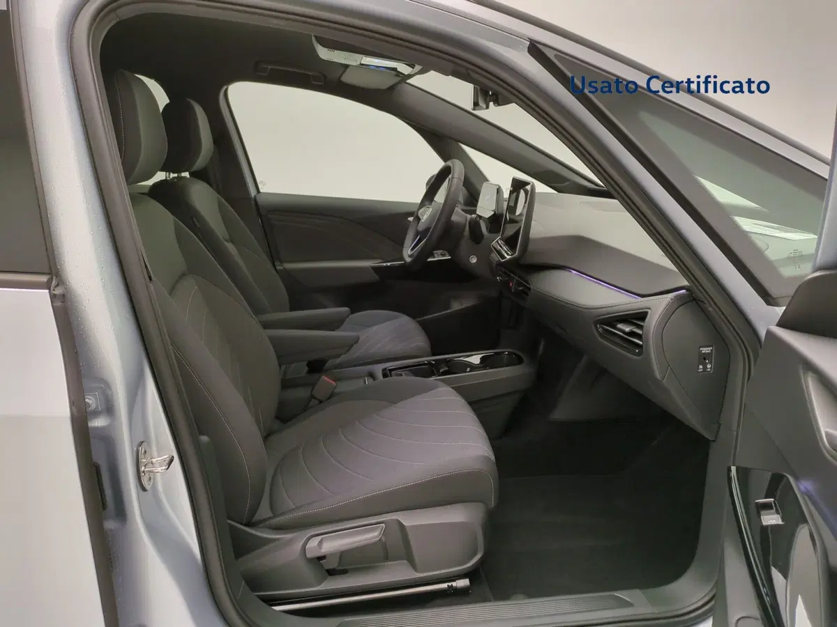 Volkswagen ID.3 usata a Avellino (19)