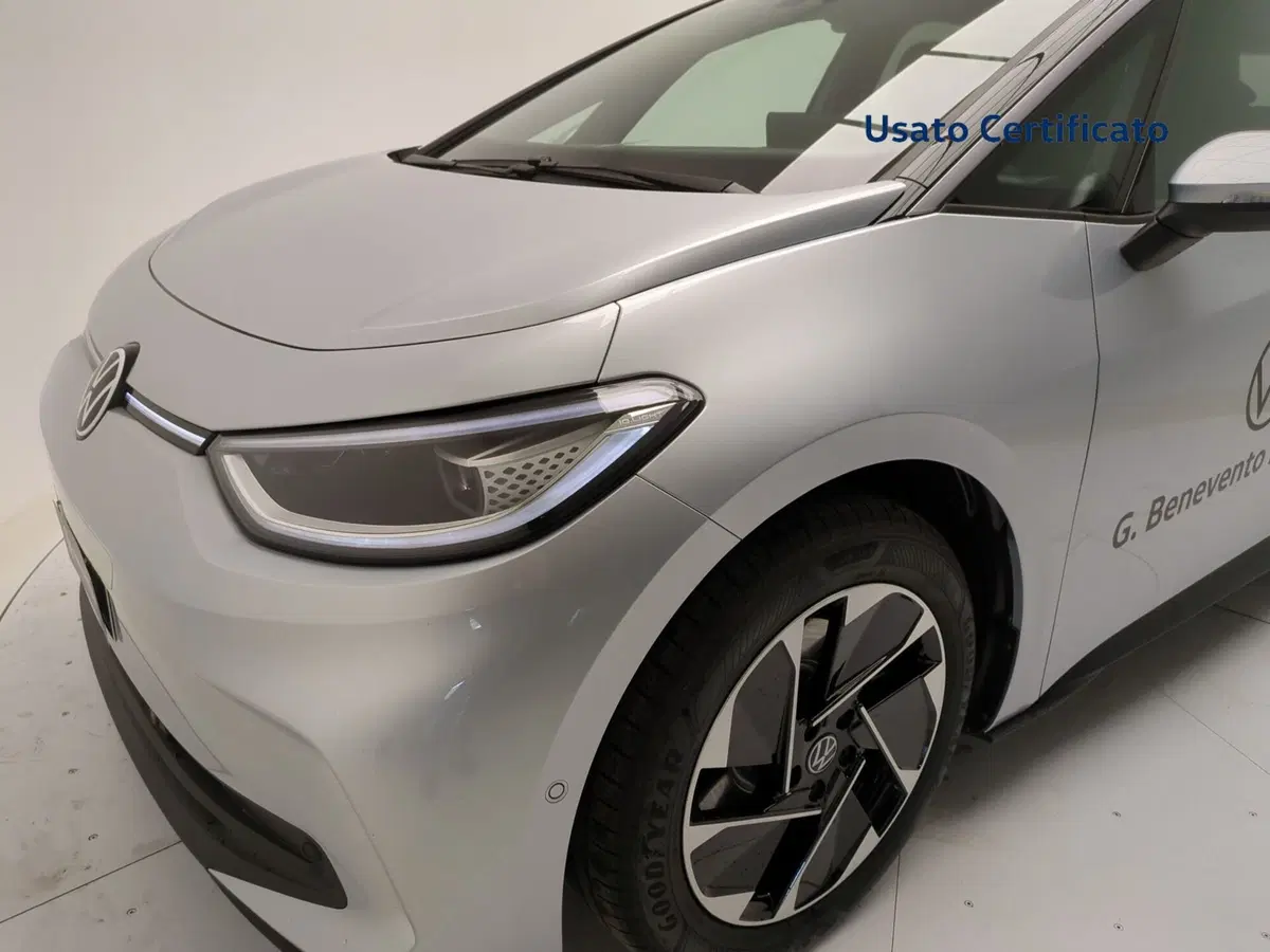 Volkswagen ID.3 usata a Avellino (8)