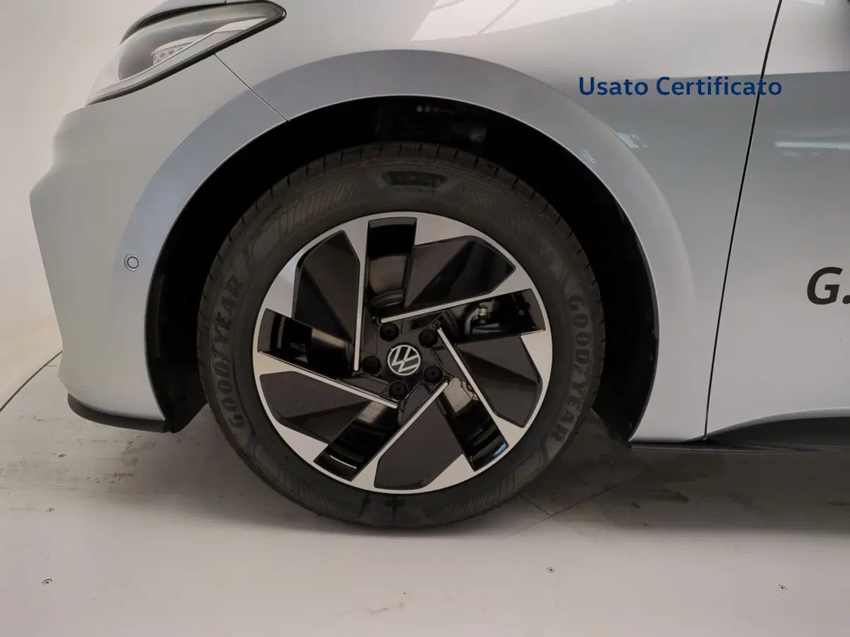 Volkswagen ID.3 usata a Avellino (9)