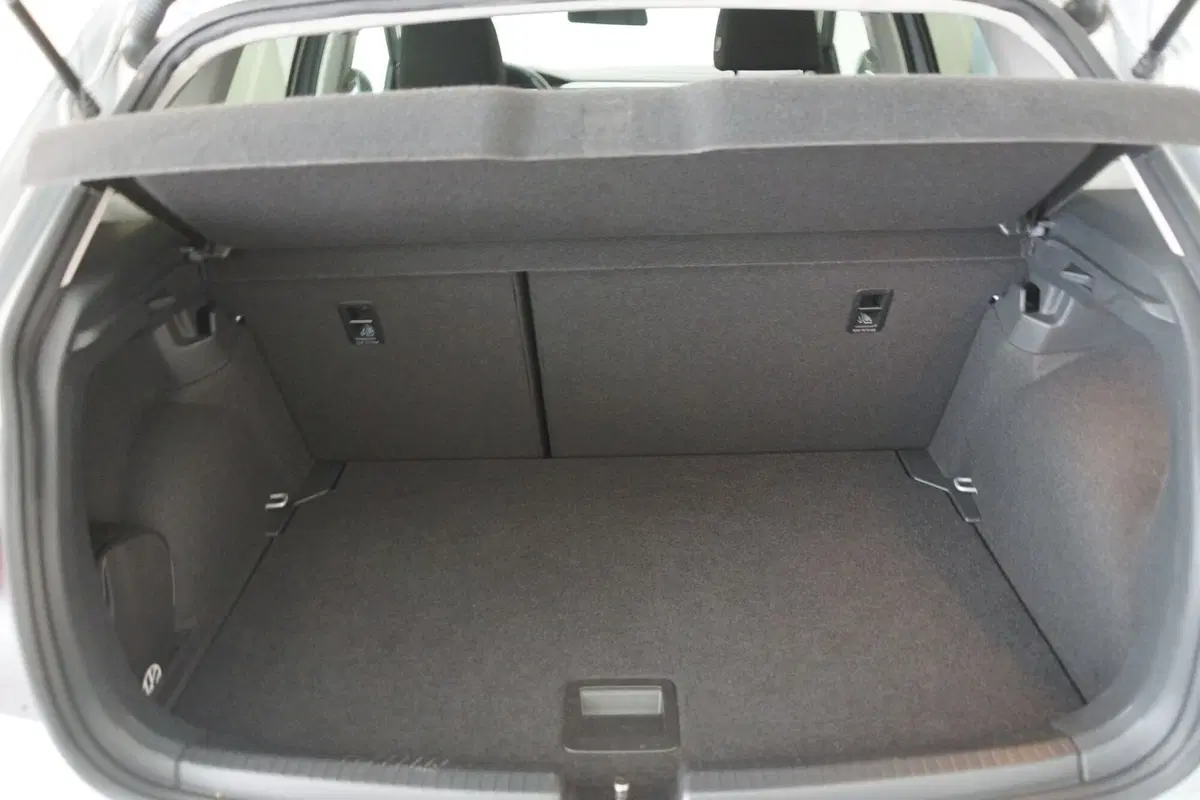 Volkswagen Polo usata a Torino (7)