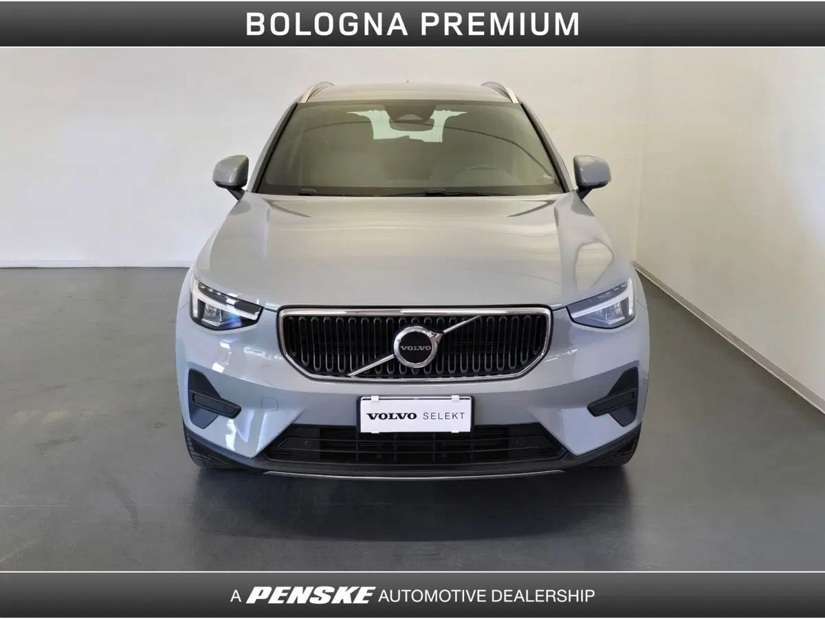 Volvo XC40 usata a Bologna (8)