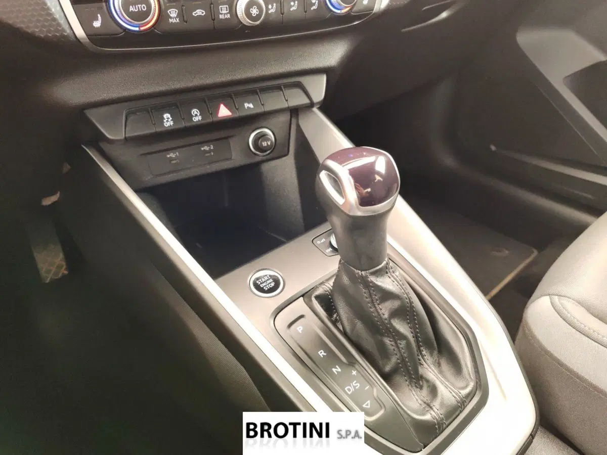 Audi A1 Sportback usata a Massa-Carrara (10)