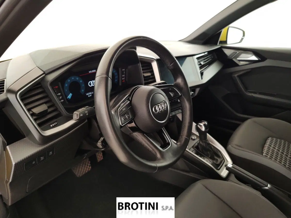 Audi A1 Sportback usata a Massa-Carrara (7)