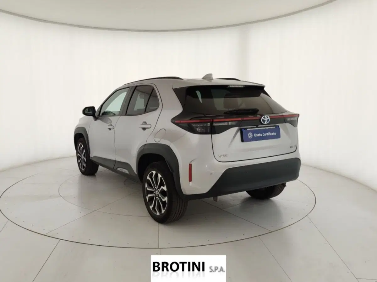 Toyota Yaris Cross usata a Massa-Carrara (2)