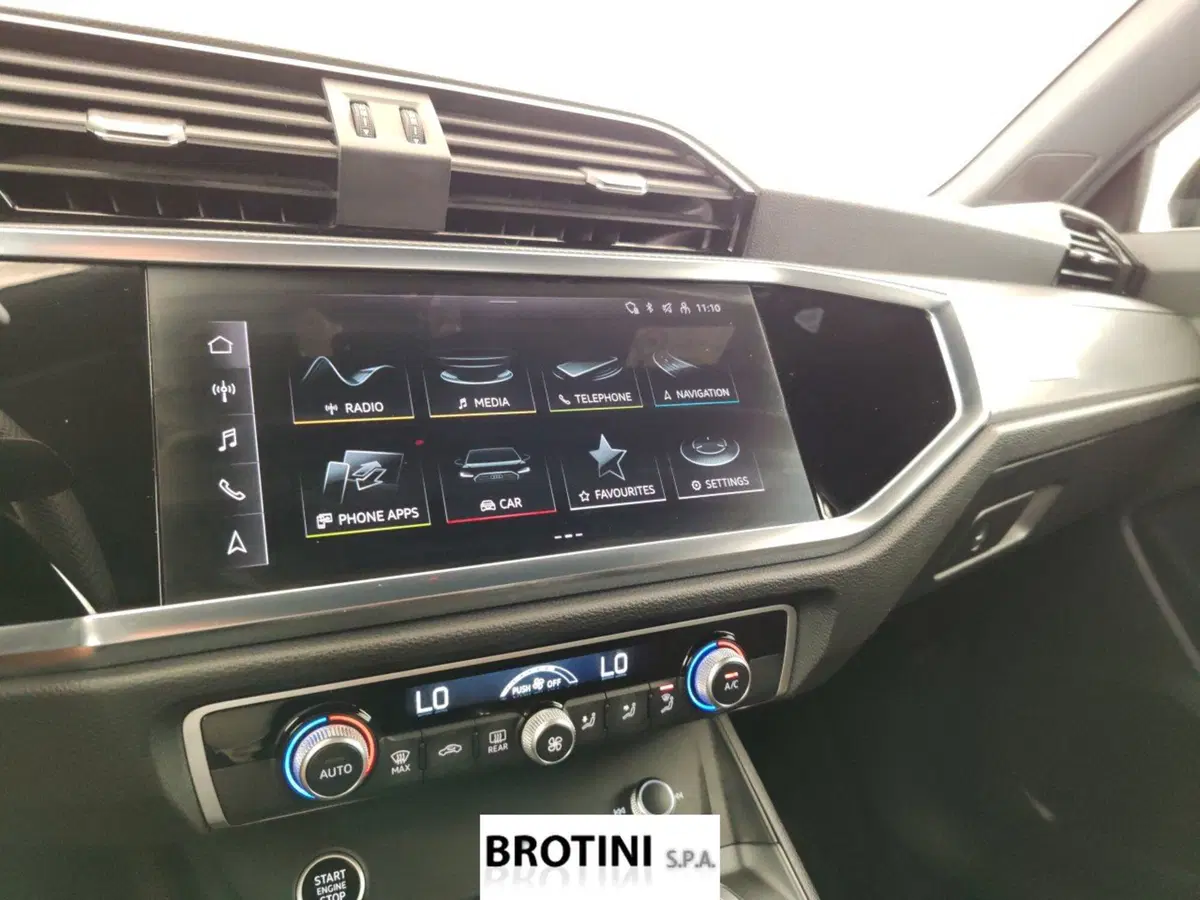 Audi Q3 Sportback usata a Massa-Carrara (12)