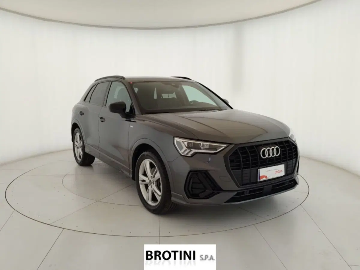 Audi Q3 Sportback usata a Massa-Carrara (4)
