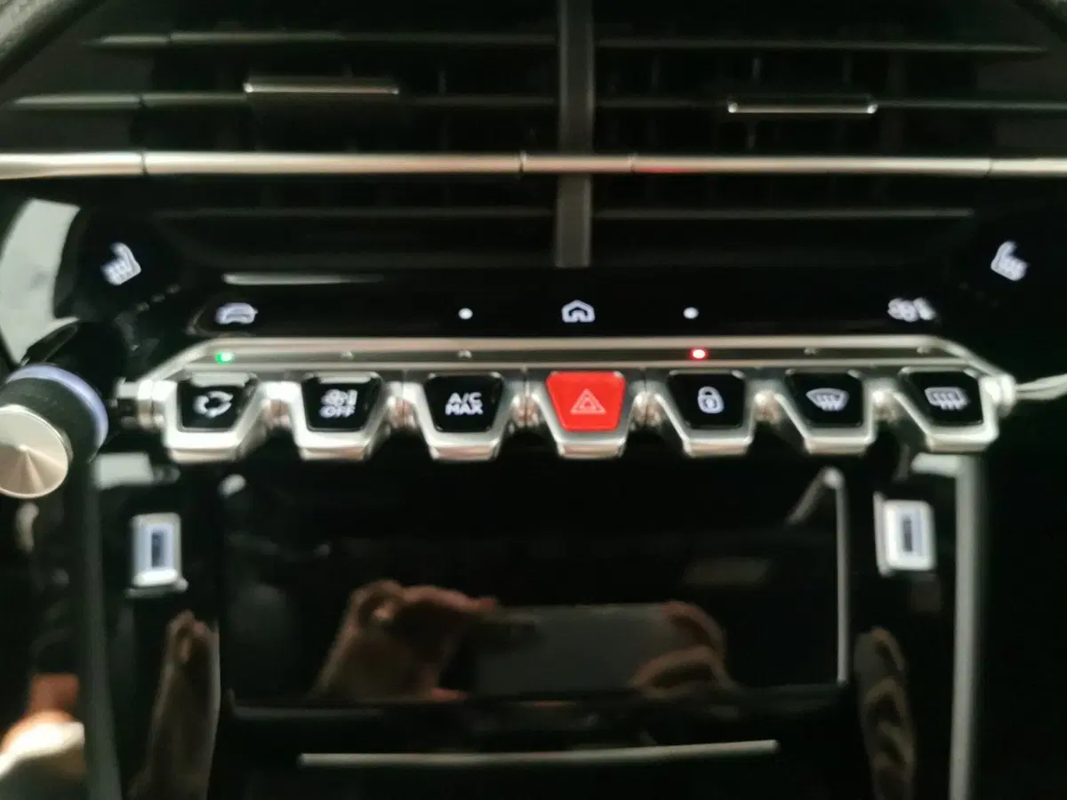 Peugeot 2008 nuova a Taranto (16)