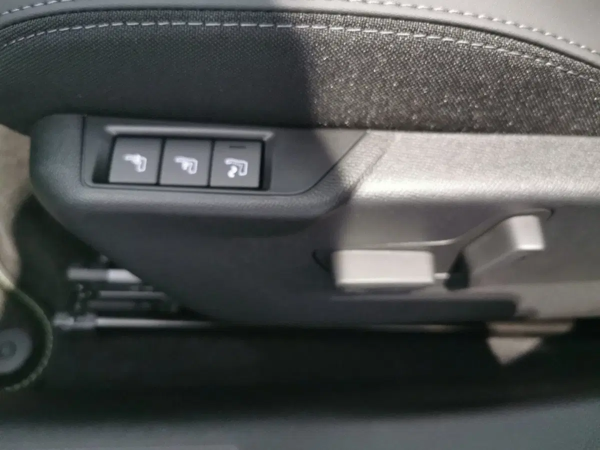 Peugeot 2008 nuova a Taranto (20)