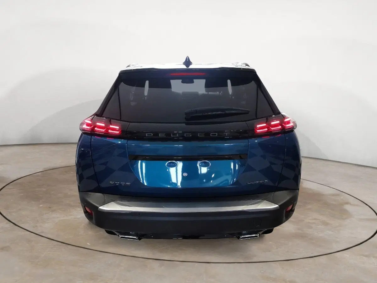 Peugeot 2008 nuova a Taranto (4)
