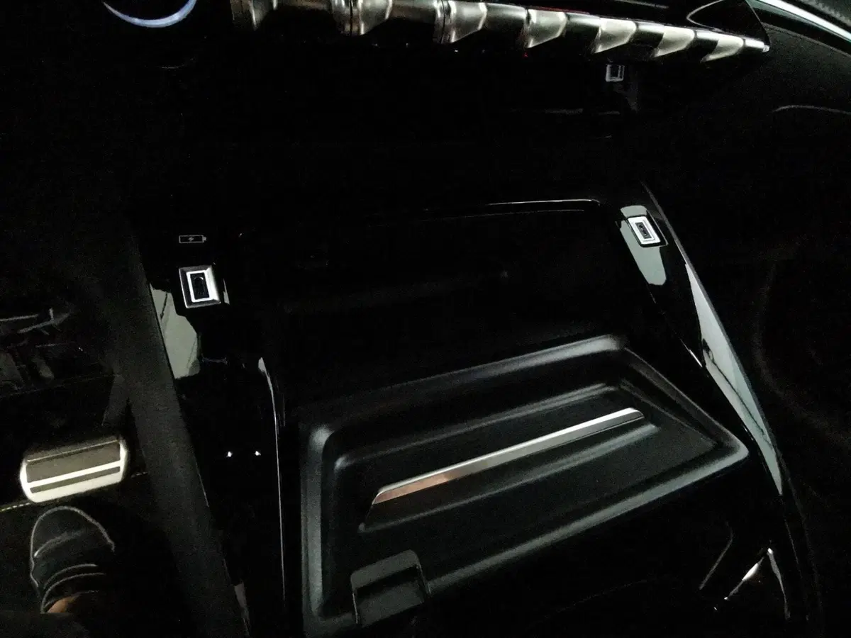 Peugeot 208 nuova a Brindisi (16)
