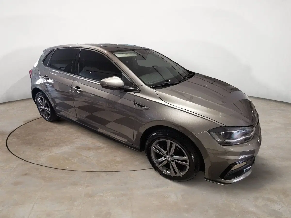 Volkswagen Polo usata a Taranto (4)