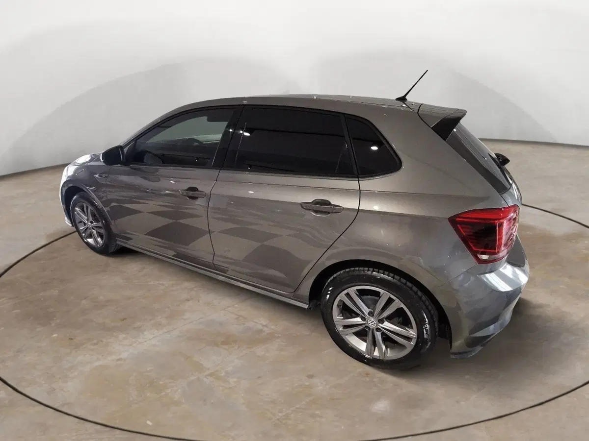 Volkswagen Polo usata a Taranto (5)