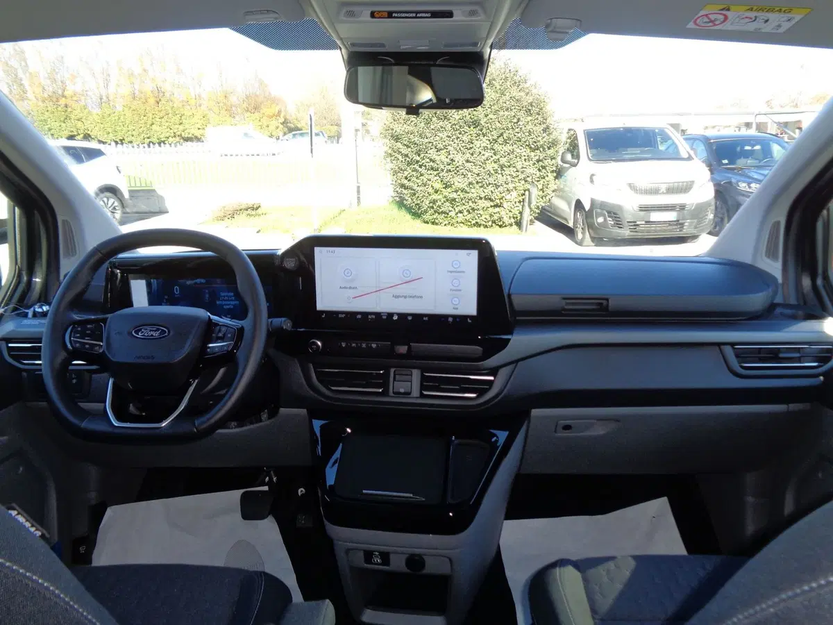 Ford Transit Custom Furgone nuova a Treviso (20)