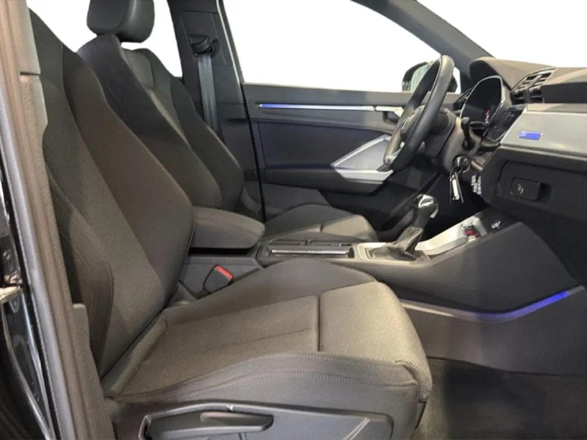 Audi Q3 Sportback usata a Napoli (7)