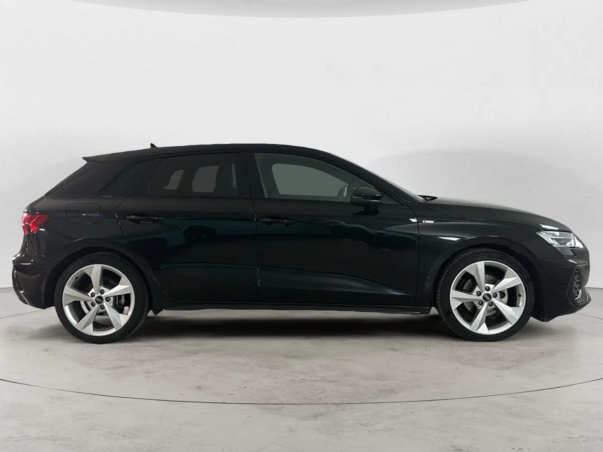 Audi A3 Sportback usata a Napoli (5)
