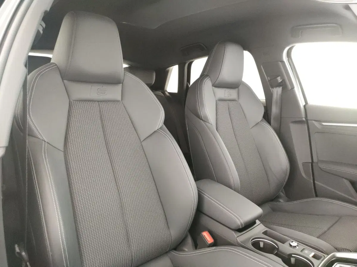 Audi A3 Sportback usata a Napoli (9)
