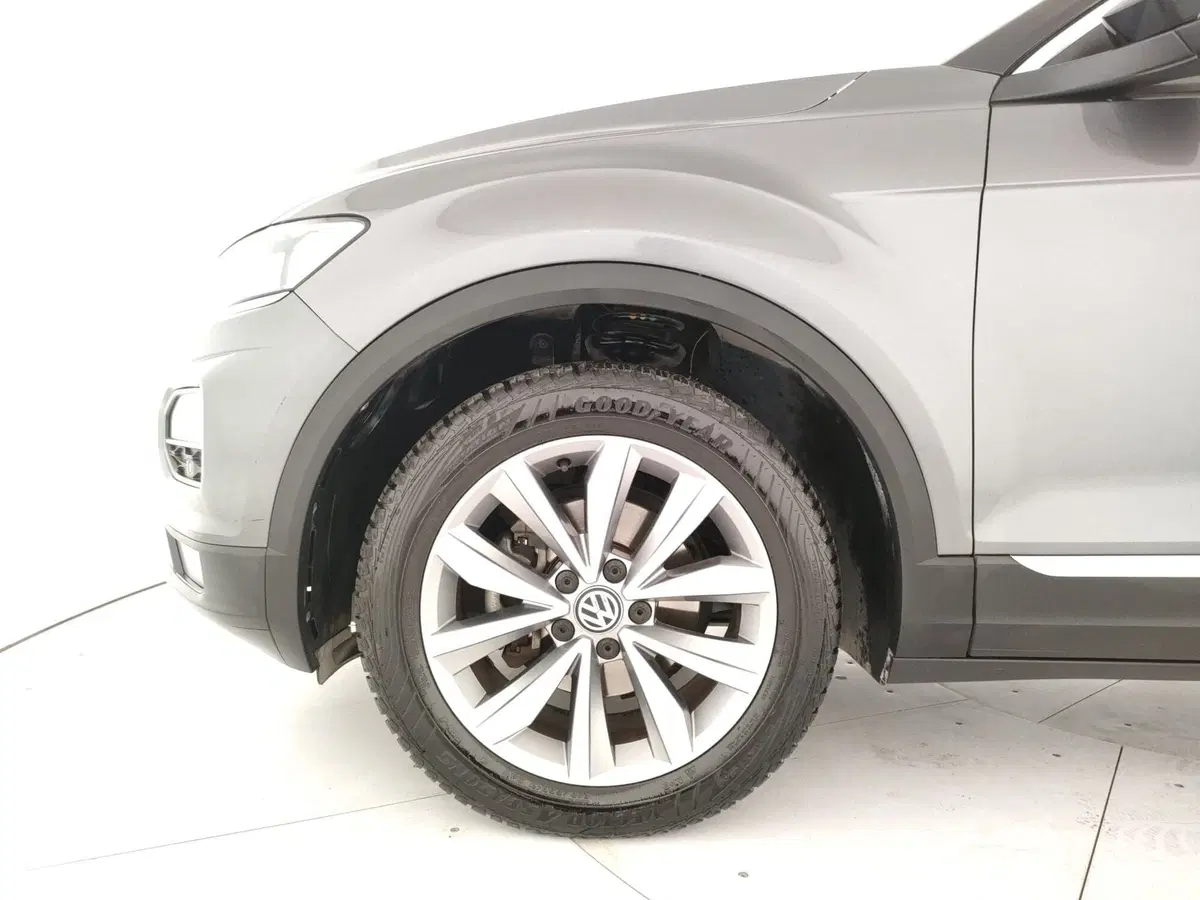 Volkswagen T-Roc usata a Napoli (6)