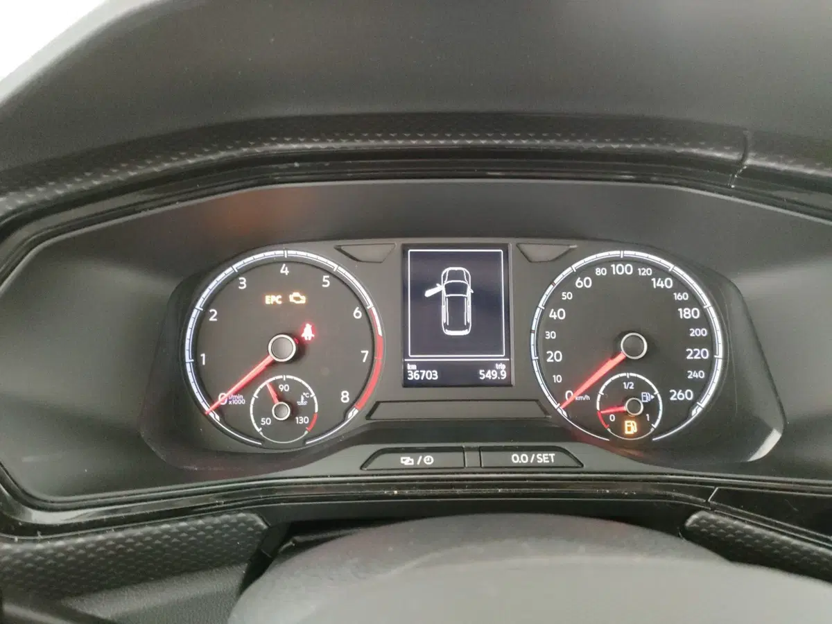 Volkswagen T-Cross usata a Napoli (10)