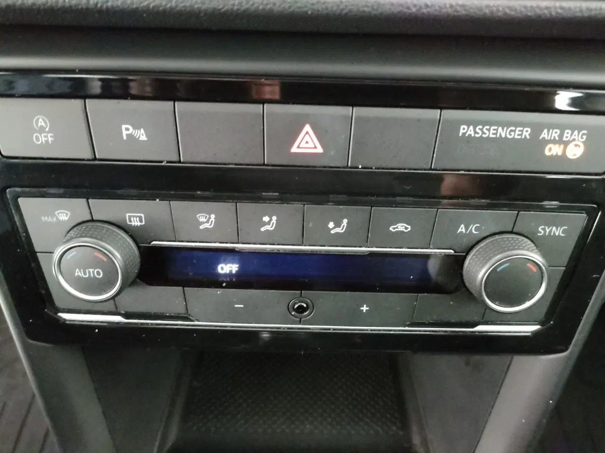 Volkswagen T-Cross usata a Napoli (13)