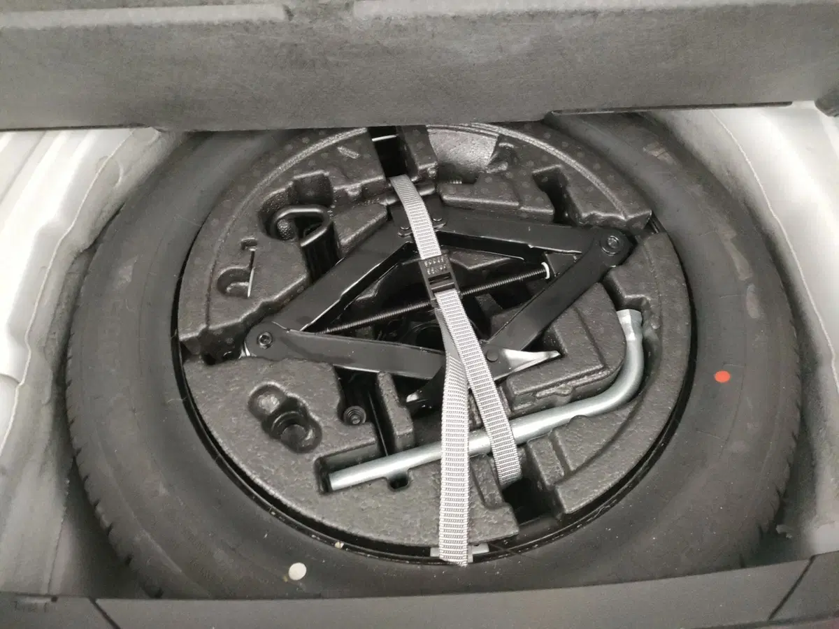 Volkswagen T-Cross usata a Napoli (18)