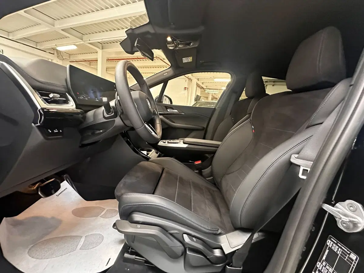 BMW Serie 2 Active Tourer nuova a Cuneo (7)
