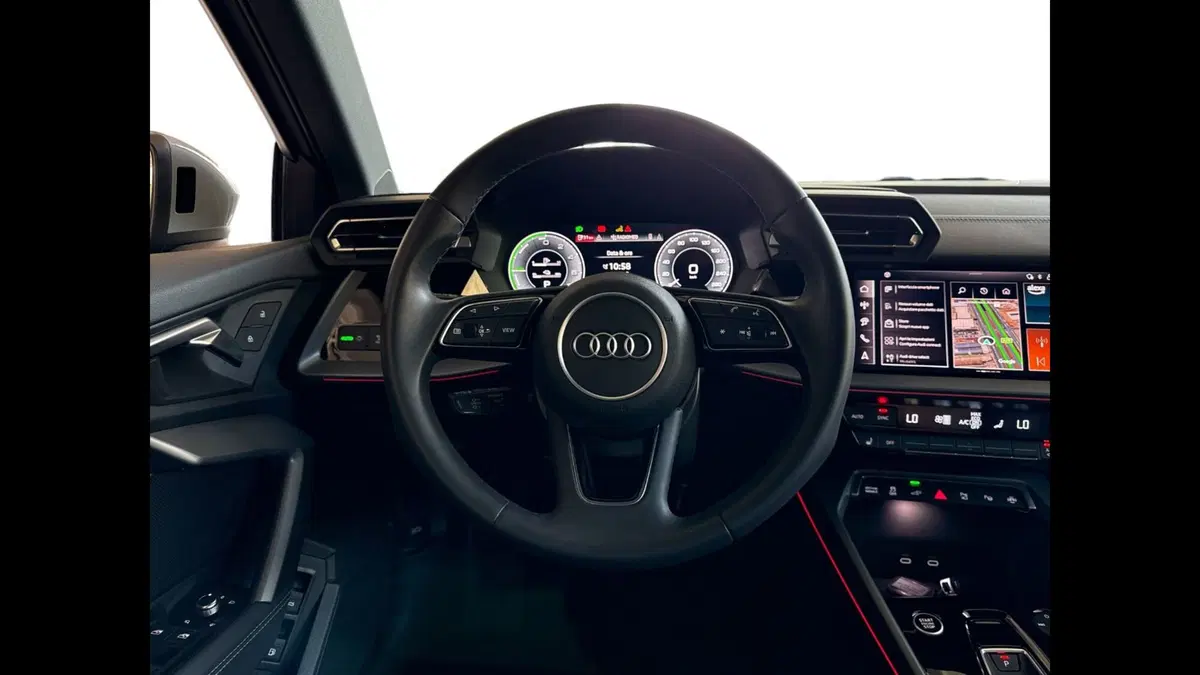 Audi A3 Sedan usata a Palermo (13)