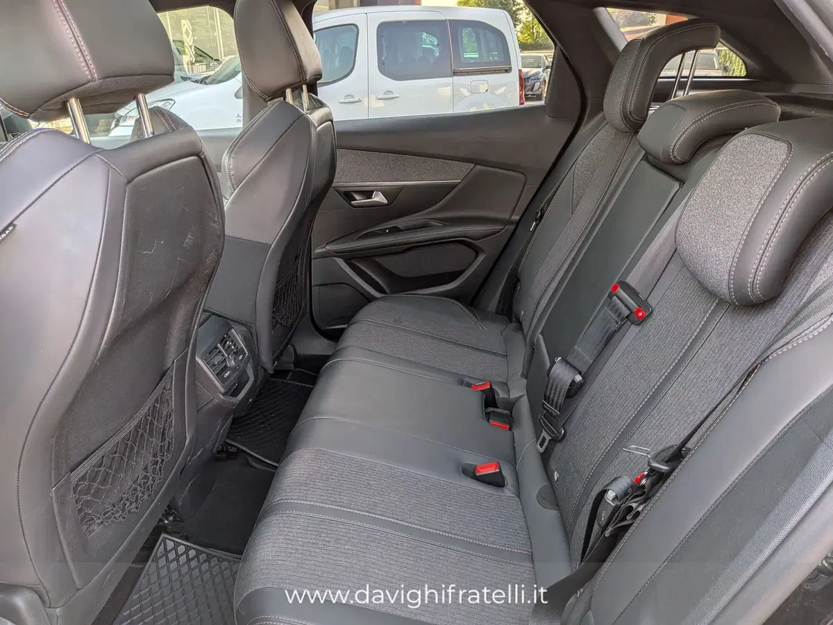 Peugeot 3008 usata a Cremona (20)