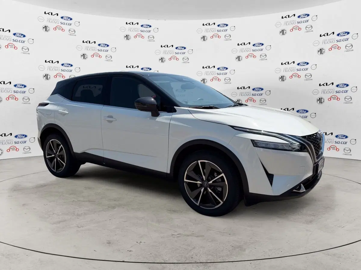 Nissan Qashqai usata a Vercelli (2)