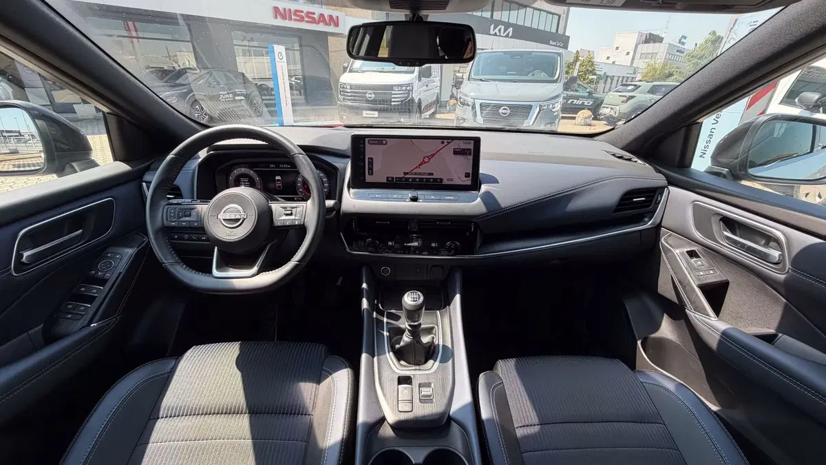 Nissan Qashqai usata a Vercelli (7)