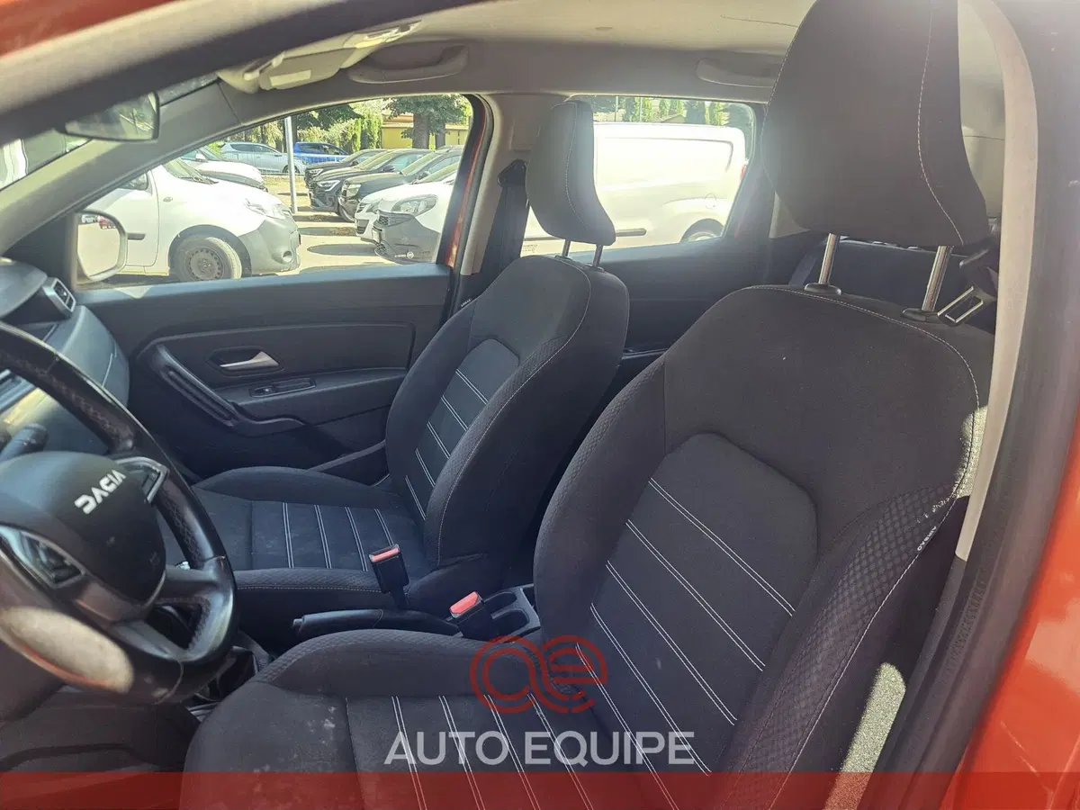 Dacia Duster usata a Firenze (5)