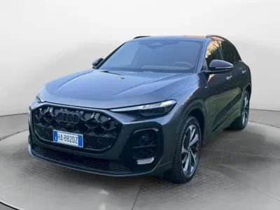 Audi Q5 40 2.0 tdi mhev 12V S line quattro s-tronic del 2025 usata a Fisciano