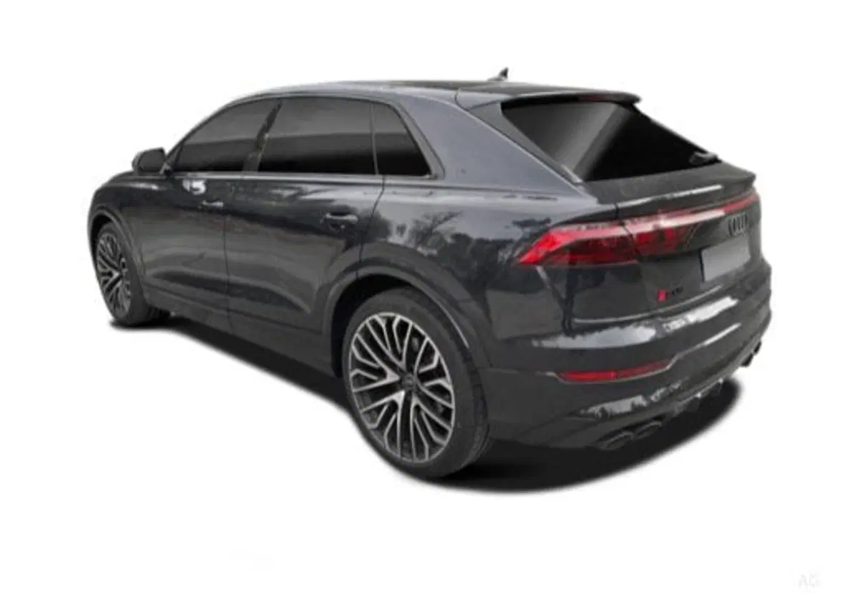 Audi Q8 usata a Salerno (7)