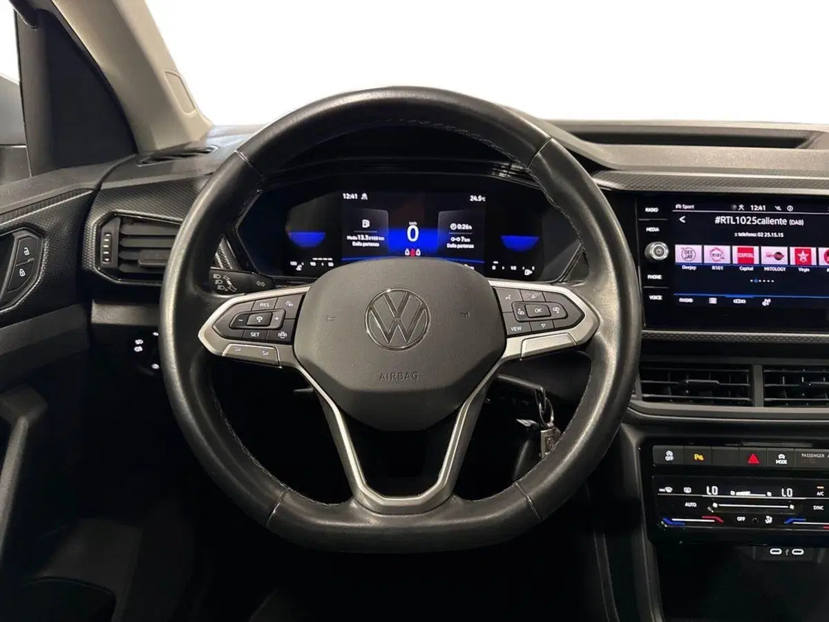 Volkswagen T-Cross usata a Prato (10)
