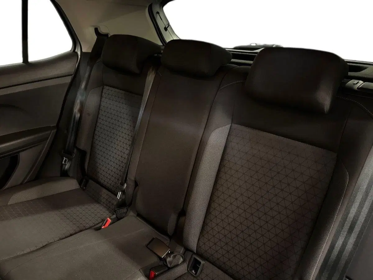Volkswagen T-Cross usata a Prato (12)