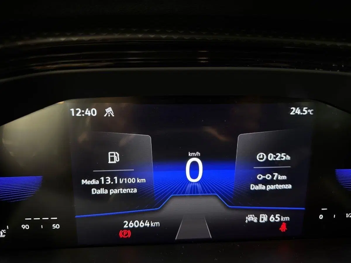Volkswagen T-Cross usata a Prato (13)