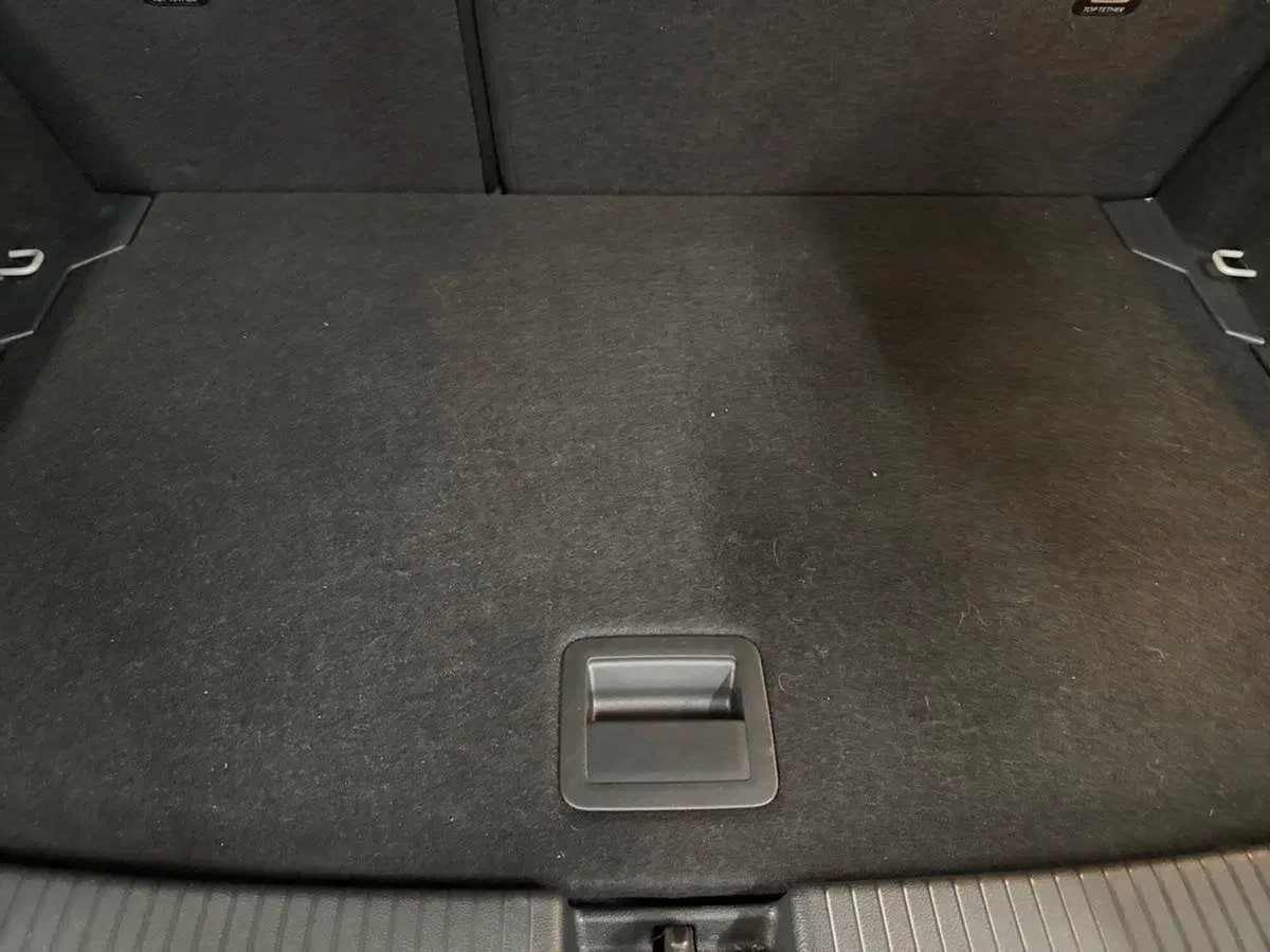 Volkswagen T-Cross usata a Prato (8)
