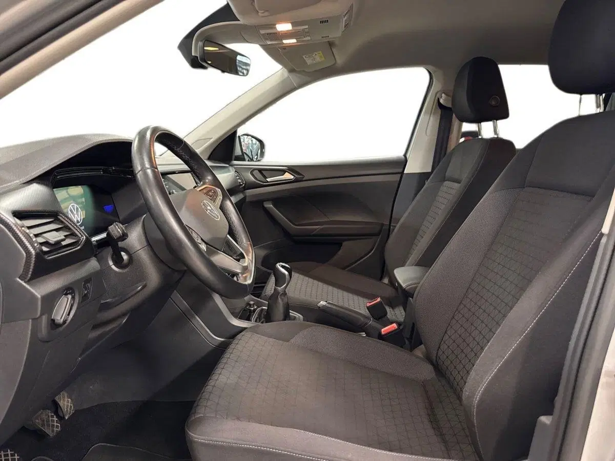 Volkswagen T-Cross usata a Prato (9)